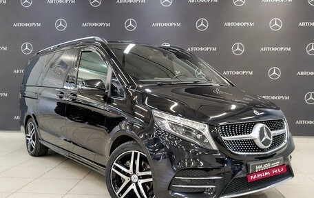 Mercedes-Benz V-Класс, 2022 год, 6 500 000 рублей, 3 фотография