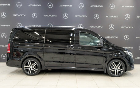 Mercedes-Benz V-Класс, 2022 год, 6 500 000 рублей, 4 фотография