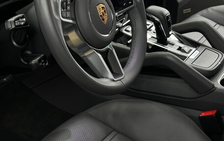 Porsche Cayenne III, 2022 год, 12 500 000 рублей, 15 фотография
