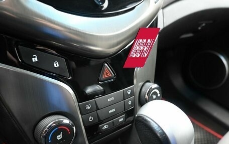 Chevrolet Cruze II, 2013 год, 969 900 рублей, 16 фотография