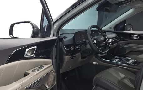 KIA Carnival, 2025 год, 8 600 000 рублей, 11 фотография