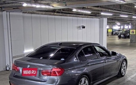 BMW 3 серия, 2017 год, 1 720 000 рублей, 2 фотография