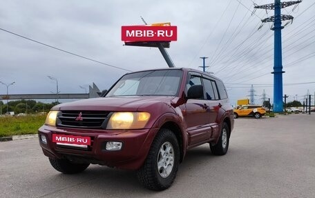 Mitsubishi Pajero III рестайлинг, 2000 год, 820 000 рублей, 2 фотография