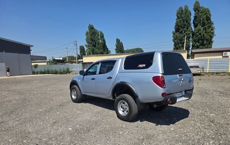 Mitsubishi L200 IV рестайлинг, 2012 год, 1 400 000 рублей, 4 фотография