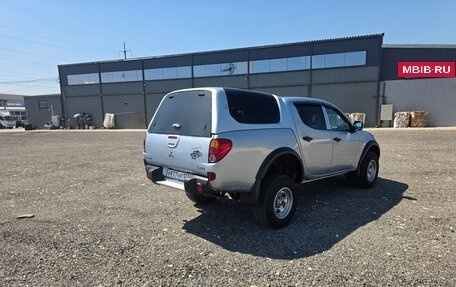 Mitsubishi L200 IV рестайлинг, 2012 год, 1 400 000 рублей, 3 фотография