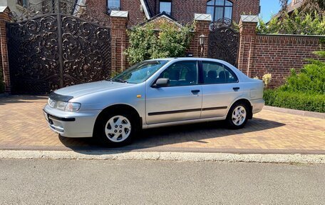 Nissan Almera, 1999 год, 255 000 рублей, 2 фотография