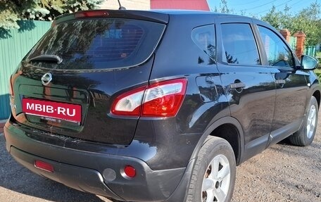 Nissan Qashqai, 2011 год, 920 000 рублей, 2 фотография