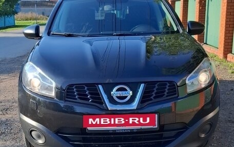 Nissan Qashqai, 2011 год, 920 000 рублей, 3 фотография