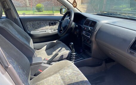 Nissan Almera, 1999 год, 255 000 рублей, 17 фотография