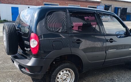 Chevrolet Niva I рестайлинг, 2013 год, 470 000 рублей, 3 фотография