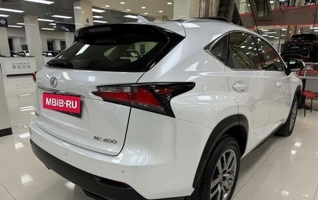 Lexus NX I, 2015 год, 2 675 000 рублей, 6 фотография
