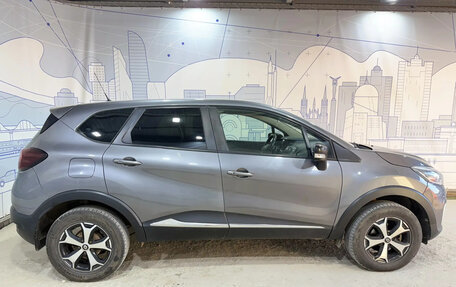 Renault Kaptur I рестайлинг, 2018 год, 1 245 000 рублей, 6 фотография