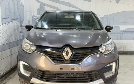 Renault Kaptur I рестайлинг, 2018 год, 1 245 000 рублей, 8 фотография