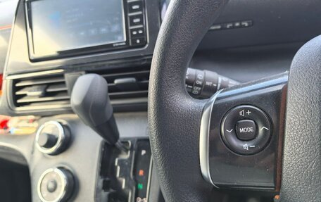 Toyota Sienta II, 2021 год, 1 375 000 рублей, 4 фотография