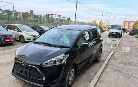 Toyota Sienta II, 2021 год, 1 375 000 рублей, 11 фотография