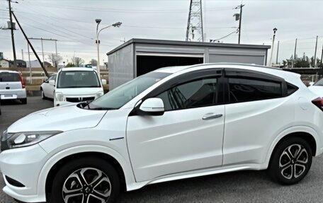 Honda Vezel, 2015 год, 1 000 000 рублей, 5 фотография
