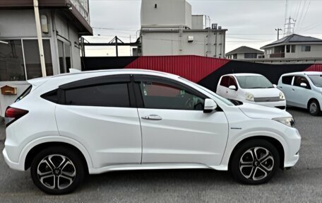 Honda Vezel, 2015 год, 1 000 000 рублей, 4 фотография