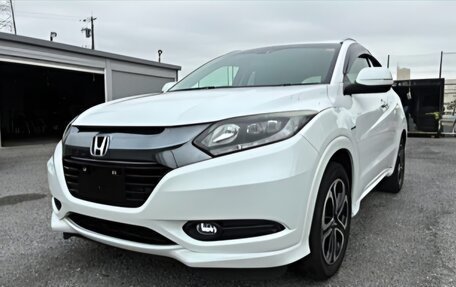 Honda Vezel, 2015 год, 1 000 000 рублей, 2 фотография