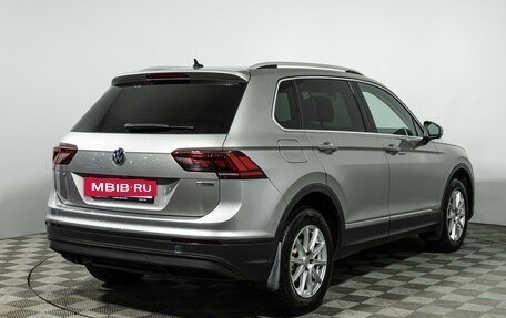 Volkswagen Tiguan II, 2018 год, 2 199 777 рублей, 5 фотография