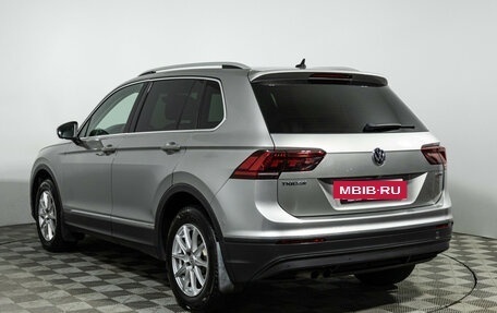 Volkswagen Tiguan II, 2018 год, 2 199 777 рублей, 7 фотография