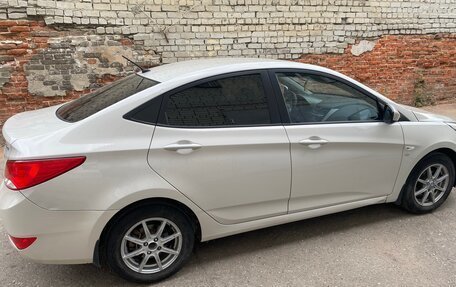 Hyundai Solaris II рестайлинг, 2014 год, 935 000 рублей, 5 фотография