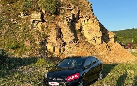 Hyundai Solaris II рестайлинг, 2013 год, 750 000 рублей, 14 фотография