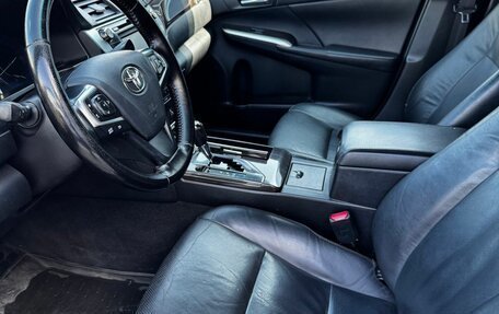 Toyota Camry, 2015 год, 1 355 000 рублей, 11 фотография