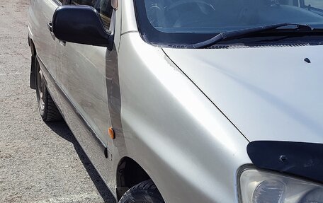Toyota Raum I, 2000 год, 400 000 рублей, 2 фотография