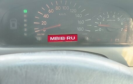 Toyota Raum I, 2000 год, 400 000 рублей, 9 фотография