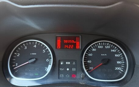 Renault Duster I рестайлинг, 2014 год, 950 000 рублей, 8 фотография