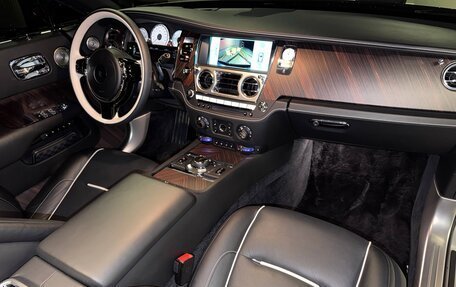 Rolls-Royce Wraith, 2017 год, 21 900 000 рублей, 11 фотография