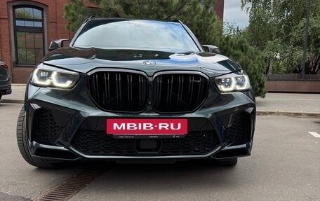 BMW X5 M, 2021 год, 11 700 000 рублей, 2 фотография