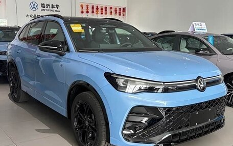 Volkswagen Tiguan, 2025 год, 4 567 000 рублей, 3 фотография