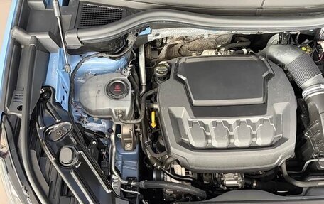 Volkswagen Tiguan, 2025 год, 4 567 000 рублей, 17 фотография