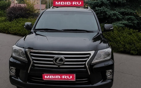 Lexus LX III, 2015 год, 3 900 000 рублей, 1 фотография