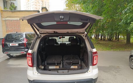 Ford Explorer VI, 2012 год, 1 500 000 рублей, 18 фотография