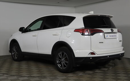 Toyota RAV4, 2017 год, 1 947 500 рублей, 7 фотография