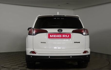 Toyota RAV4, 2017 год, 1 947 500 рублей, 6 фотография