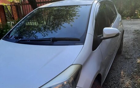 Toyota Vitz, 2012 год, 650 000 рублей, 23 фотография