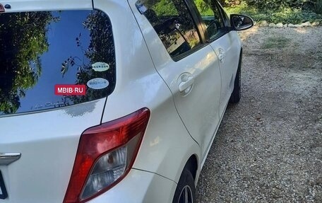 Toyota Vitz, 2012 год, 650 000 рублей, 18 фотография