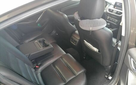 Mazda 6, 2016 год, 2 000 000 рублей, 15 фотография