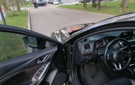 Mazda 6, 2016 год, 2 000 000 рублей, 14 фотография