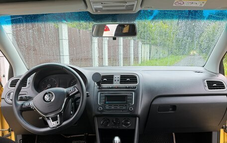 Volkswagen Polo VI (EU Market), 2018 год, 670 000 рублей, 18 фотография