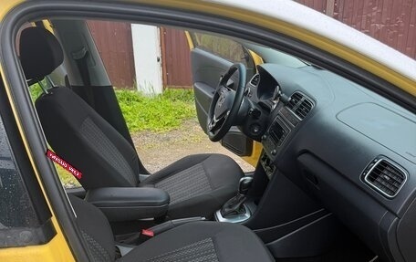 Volkswagen Polo VI (EU Market), 2018 год, 670 000 рублей, 16 фотография