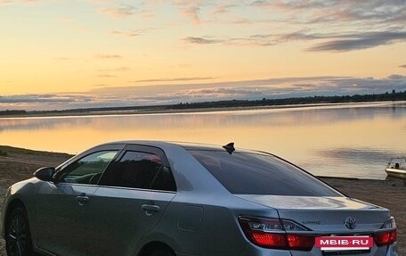Toyota Camry, 2017 год, 2 249 999 рублей, 2 фотография