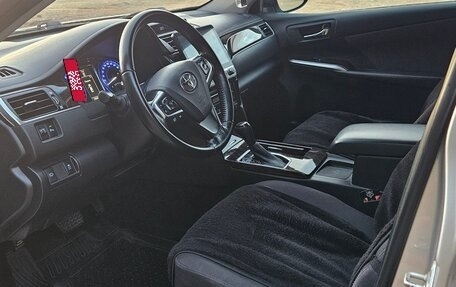 Toyota Camry, 2017 год, 2 249 999 рублей, 10 фотография