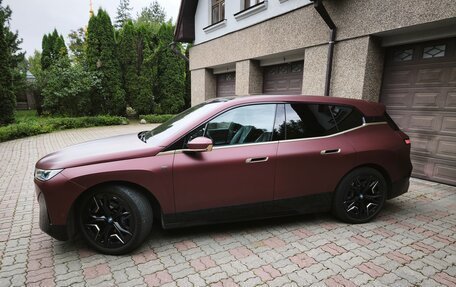 BMW iX, 2022 год, 10 500 000 рублей, 2 фотография