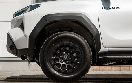 Toyota Hilux, 2026 год, 7 300 000 рублей, 8 фотография