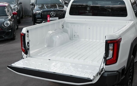 Toyota Hilux, 2026 год, 7 300 000 рублей, 9 фотография
