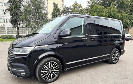 Volkswagen Multivan T6 рестайлинг, 2021 год, 7 350 000 рублей, 6 фотография